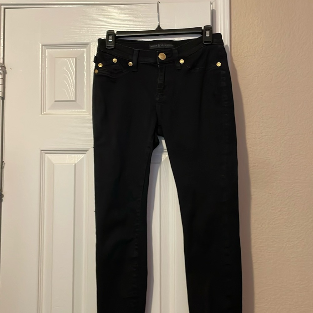 Black Skinny Jeans